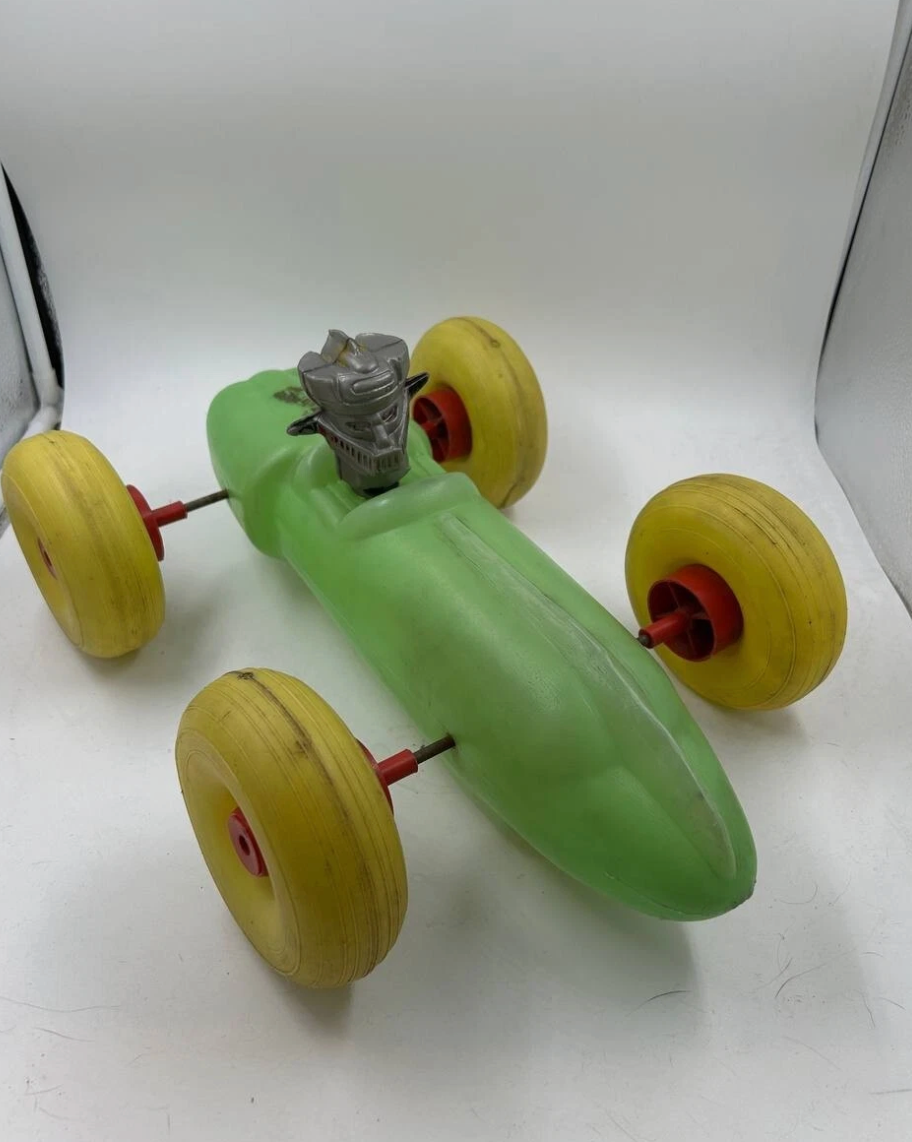 Mazinger z Carro Bootleg