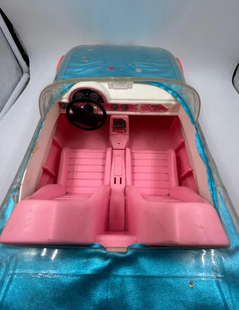 Barbie Piant and Dazzle Car Auto Mexico Aurimat