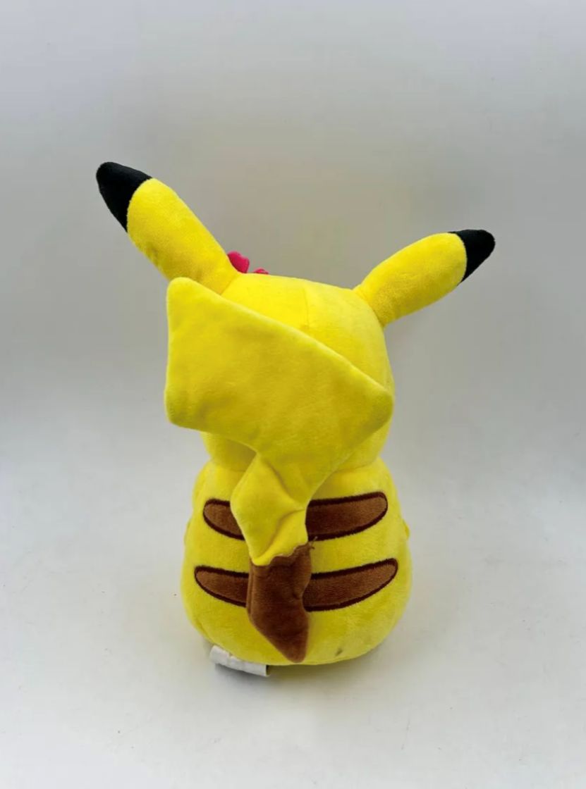 Pikachu Hawaiano Pokemon Game Freak Peluche Original