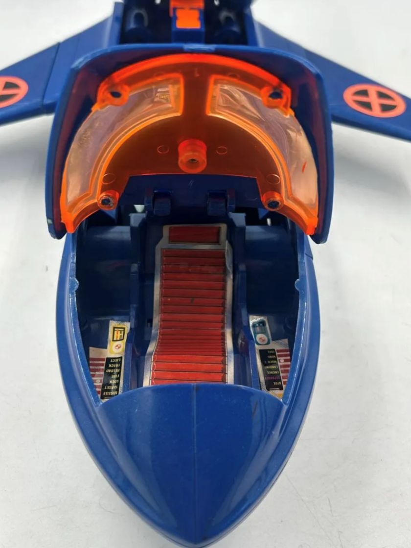 X Men Blackbird Toybiz 1994 Marvel Vintage