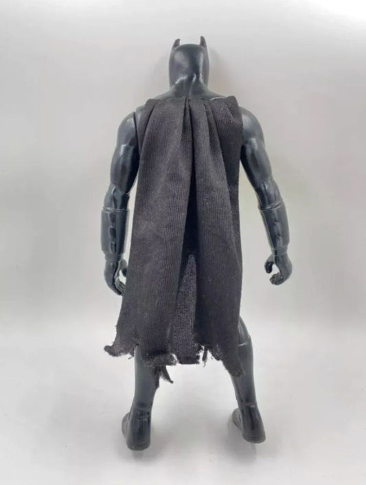 Batman Regresa De 1992 Figura 35 Cm Dc Comics Con Capa
