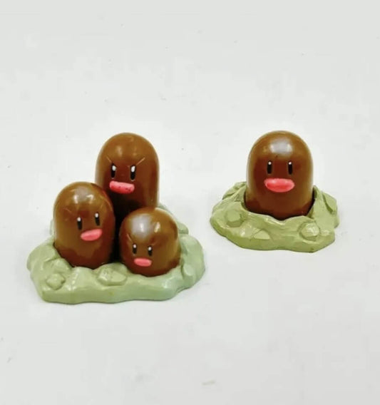 Diglett Y Dugtrio Pokemon Marca Tomy Vintage