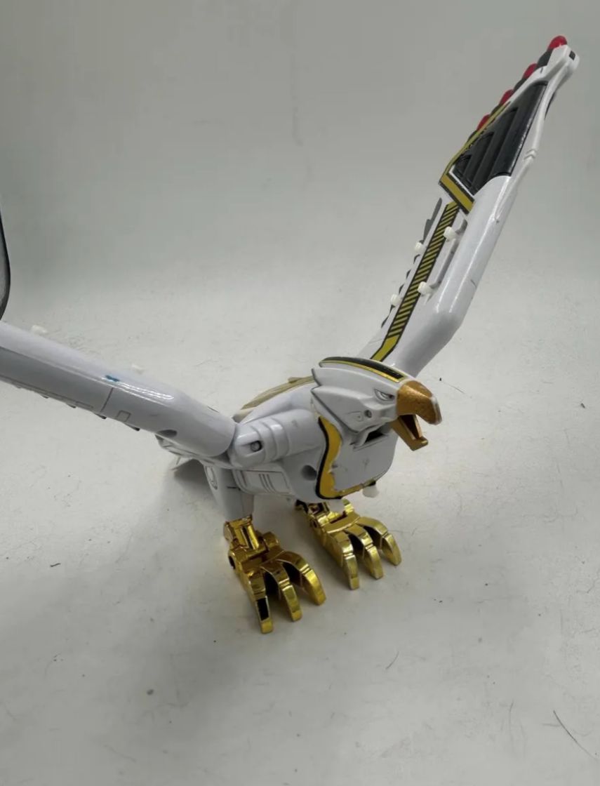 Power Ranger Falcon Robot Falconzord Megazord Power Ranger Falcon Zord Bandai 1995 – Berber Toys