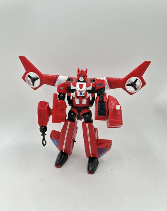 Hasbro Transformers Universe Voyager Class Autobot Blades