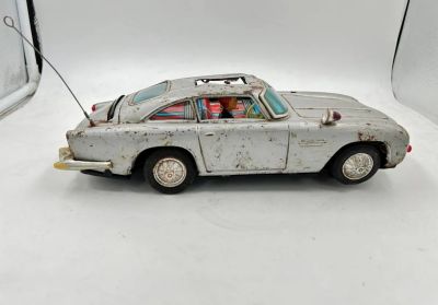 James Bond 007 Aston Martin Aoshin Japón 60 S Hojalata