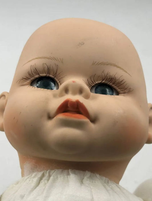 Muñeca Herritage Mint Ltd. Coleccionable Bebé Realista 2000