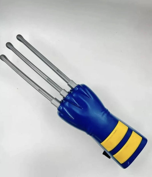 Wolverine Garras Retractiles Con Sonidos De La Marca Hasbro